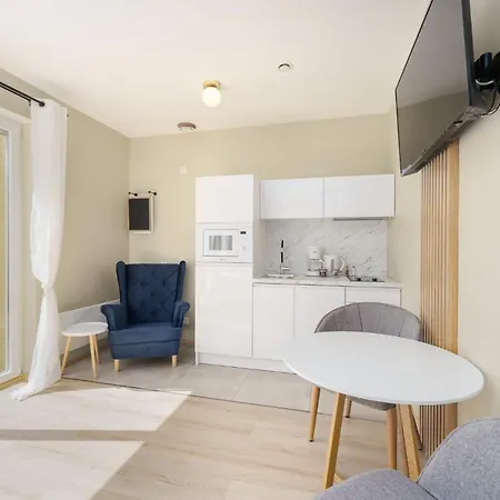 Elegancki Zdrojowa 5a By Renters *